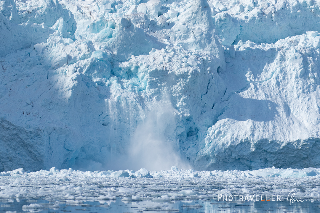 スヴァールバル_崩れる氷河